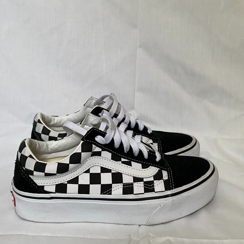 Vans Old Skool Checkered Platform Shoe